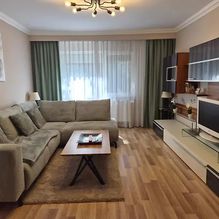 Premium 2 Apartment